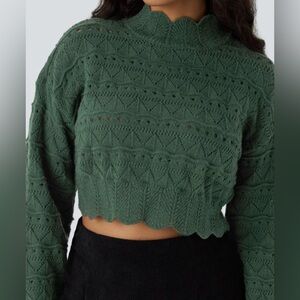 Mock Neck Bishop Sleeve Scallop Hem
Open Knit Casual Sweater